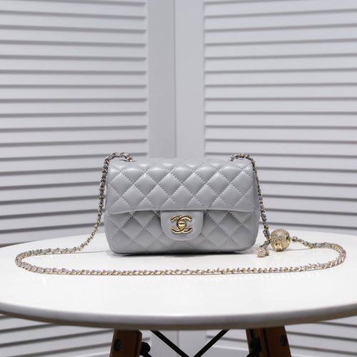 Chanel Womens Bags Crossbody Bag Flap Bag Lambskin & Gold-Tone Metal