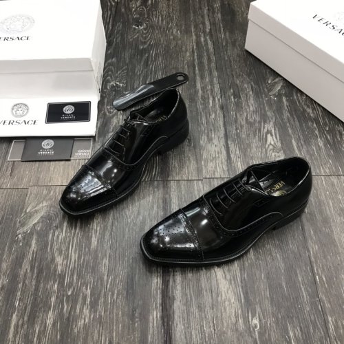 Versace Men Shoes Fashion Design Luxury Brand