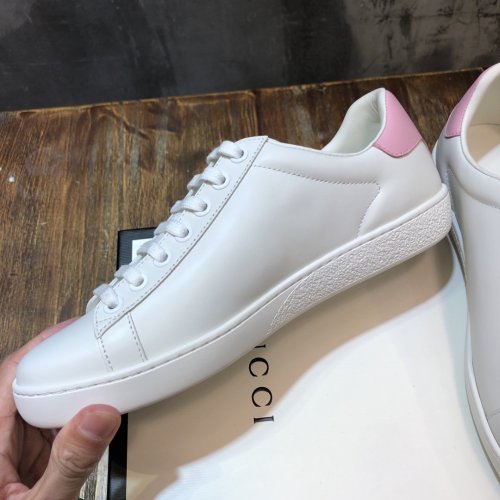 Gucci Women Shoes Luxury Brand Women's Ace sneaker with Interlocking G Fashion Sneakers 598527 AYO70 9076