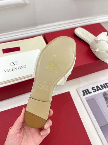 Valentino Women Shoes Mule Flip Flop Sandals ROMAN STUD SLIDE SANDAL IN QUILTED NAPPA with Original Box Luxury Brand