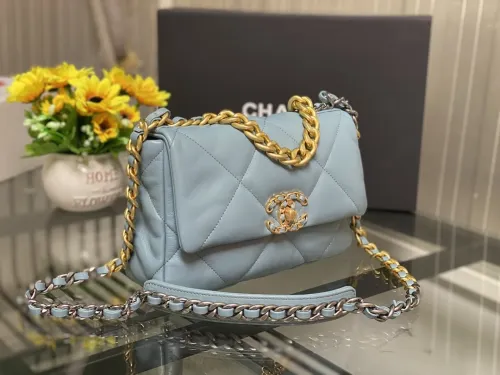 Chanel Womens Bags Shoulder Messenger Bags Chanel 19 Flap Bag Luxury Brand with Original Box