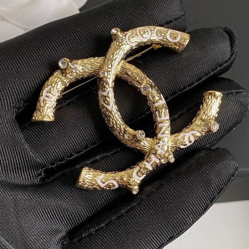 Chanel Luxury Womens Brooches