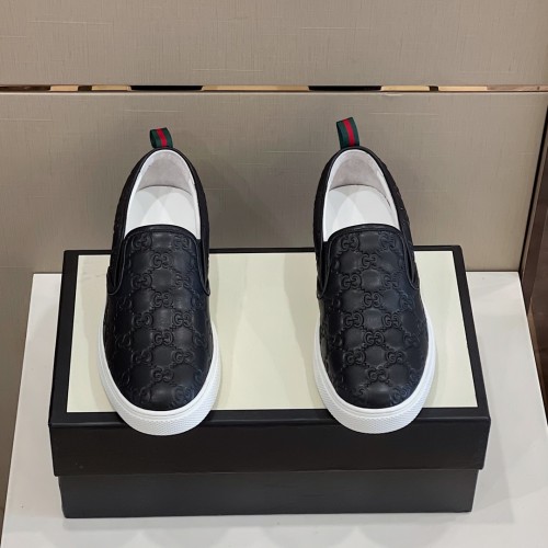 Gucci Mens Shoes Slippers Slides Casual Design Luxury Brand Black Leather Princetown leather slipper with Original Box 423513 BLM00 1000