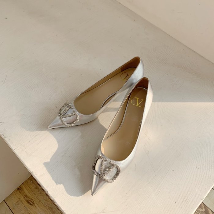 Valentino Women Shoes Mule Flip Flop Sandals VLOGO SIGNATURE CALFSKIN PUMP 45MM / 1.8 IN. with Original Box
