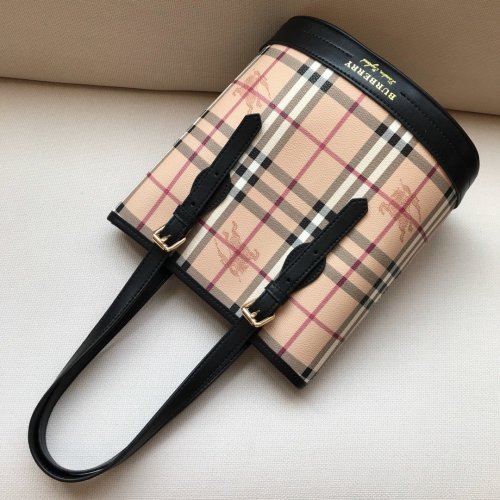 Burberry Womens Bag Bucket Bag