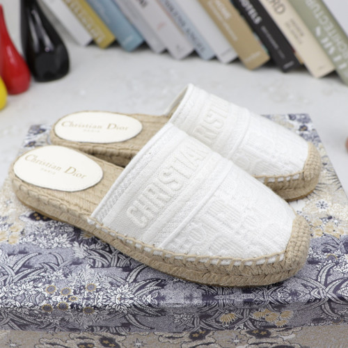 Dior Women Shoes Luxury Brand Design Dior Granville Mule Dior Oblique Embroidered Cotton with Original Box