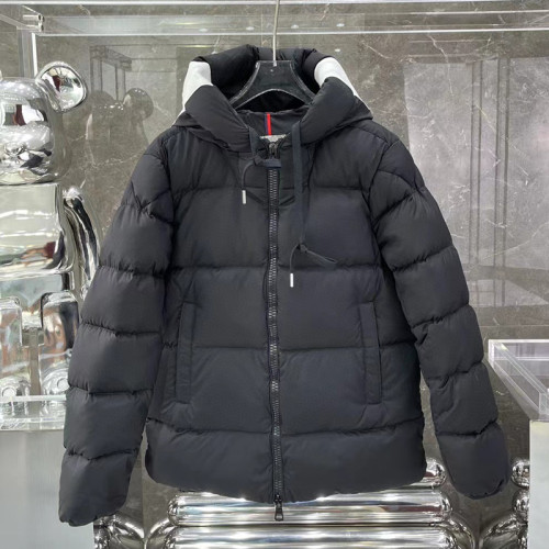 Moncler Design Mens Womens Winter Windprood Down Jackets Keep Warm 90% White Duck Down