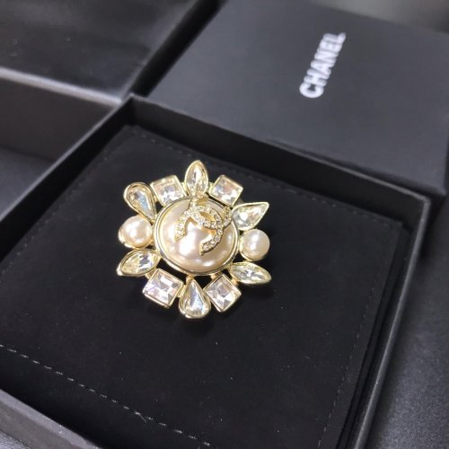 Chanel Luxury Womens Brooche