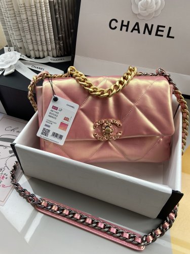 Chanel Womens Bags Shoulder Messenger Bags Chanel 19 Flap Bag Luxury Brand with Original Box