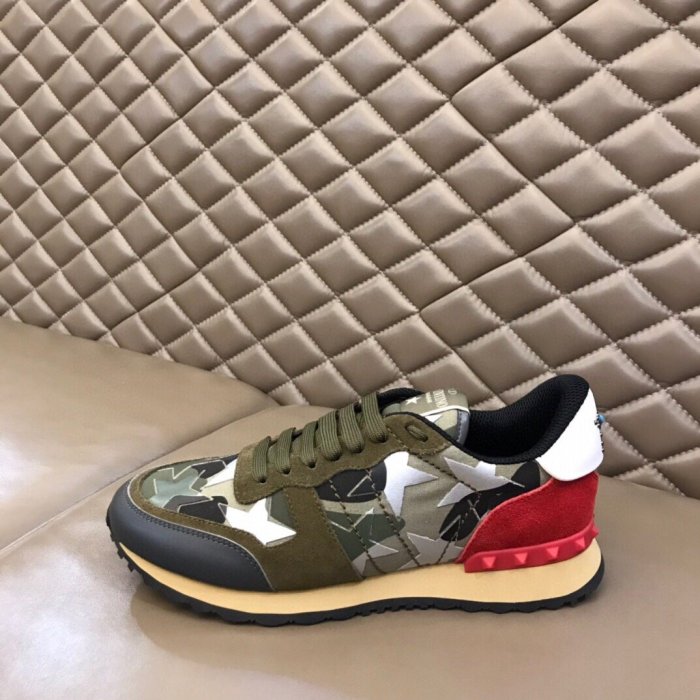 Valentino Men Shoes Fashion Design Luxury Brand ROCKRUNNER CAMOUFLAGE LAMINATED STUDDED SNEAKER with Original Box