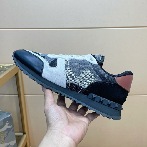 Valentino Men Shoes Fashion Design Luxury Brand ROCKRUNNER CAMOUFLAGE LAMINATED STUDDED SNEAKER with Original Box