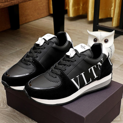 Valentino Men Shoes Fashion Design Luxury Brand Breathable Sneakers with Original Box