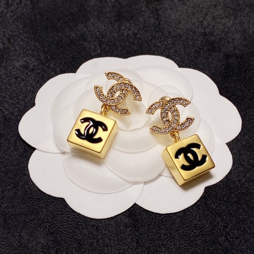 Chanel Luxury Womens Earrings