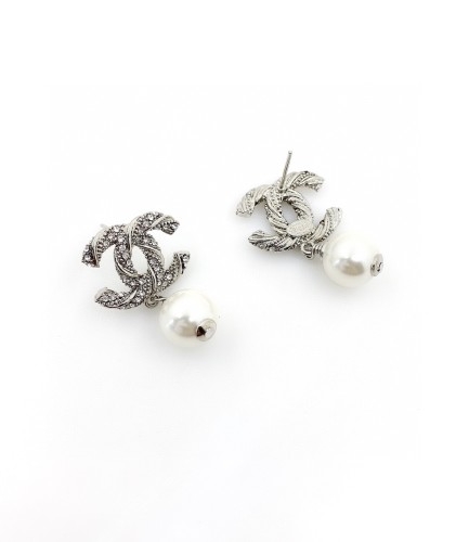 Chanel Luxury Womens Earrings