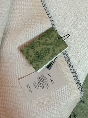 Gucci Scarves Womens Fashion Scarf032