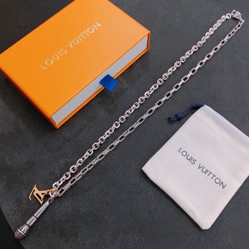 Louis Vuitton Luxury Men Womens Necklace