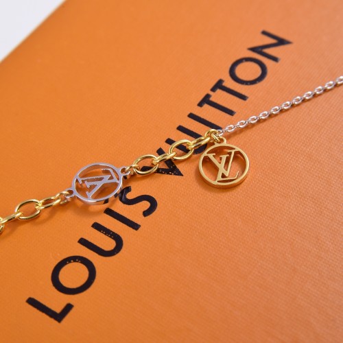 Louis Vuitton Luxury Womens Bracelet