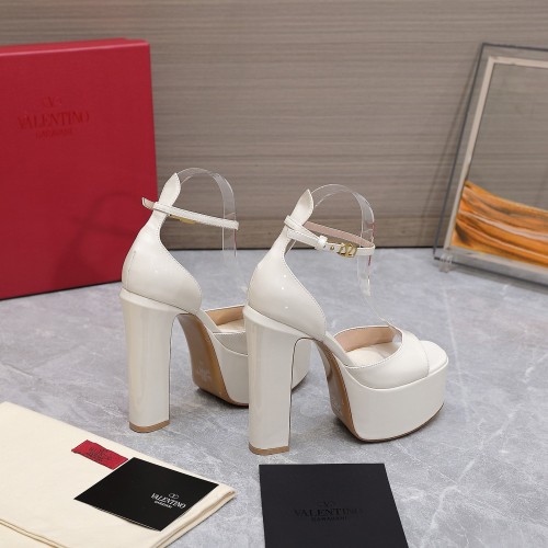 Valentino Garavani Women Fashion Shoes Pumps Luxury Brand Vlogo Signature Calfskin with Original Box 15cm Heel Whatsapp 