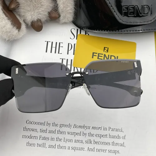 Fendi Sunglasses Luxury Brand Womens Sunglasses with Original Box  FD5611