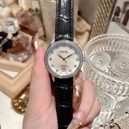 Chanel Womens Watch064