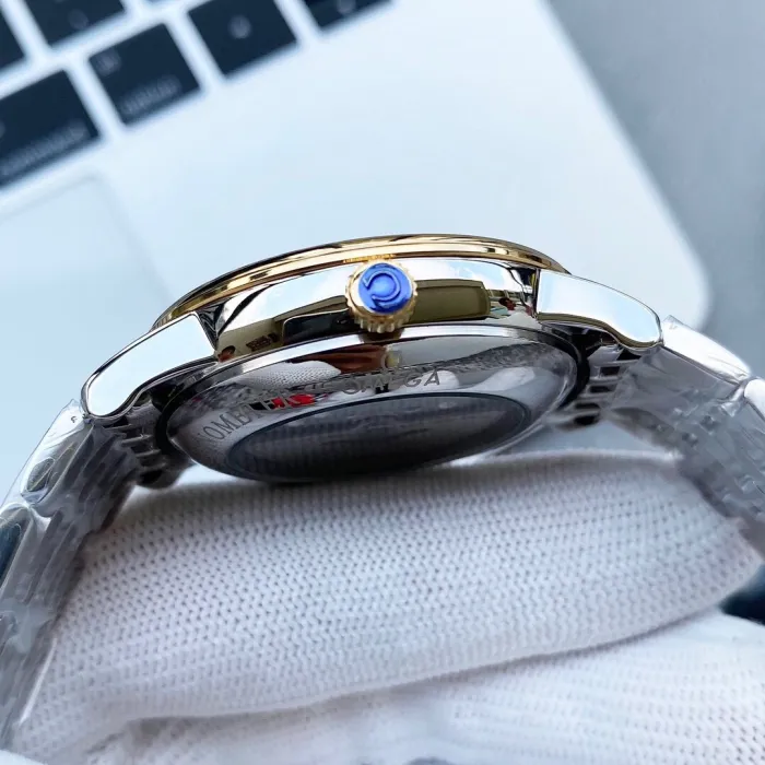 Omega Watch218