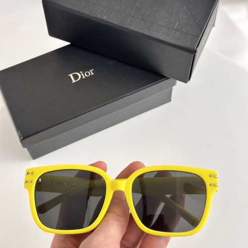 Dior Sunglasses Luxury Brand Men Womens Sunglasses with Original Box  Diorsignature S7f