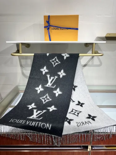 Louis Vuitton Scarves Men Womens Fashion Scarf with Original Box   