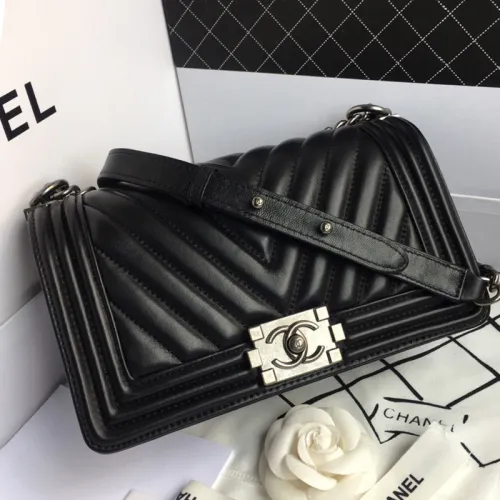 Chanel Womens Bags Crossbody Bag Luxury Brand Le Boy Chanel Handbag with Original Box
