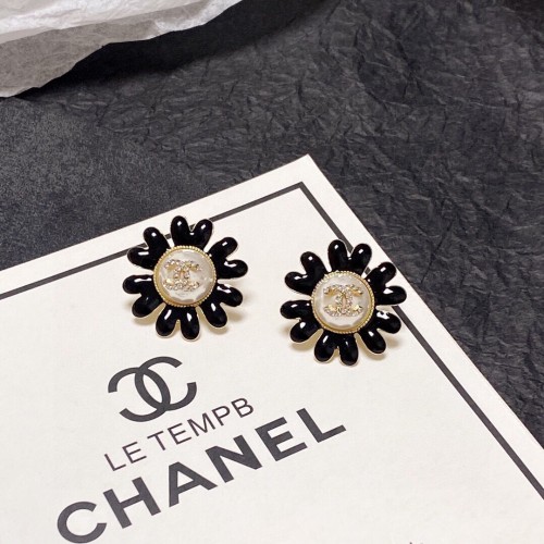 Chanel Luxury Womens Earrings