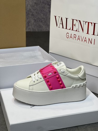 Valentino Womens Shoes Sneakers Leather Luxury Brand Women Rockstud Untitled Shoes with Original Box Whatsapp 