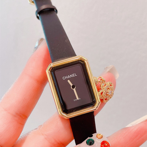 Chanel Womens Watch071