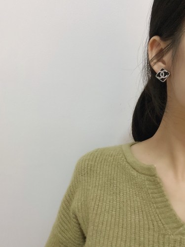 Chanel Luxury Womens Earrings