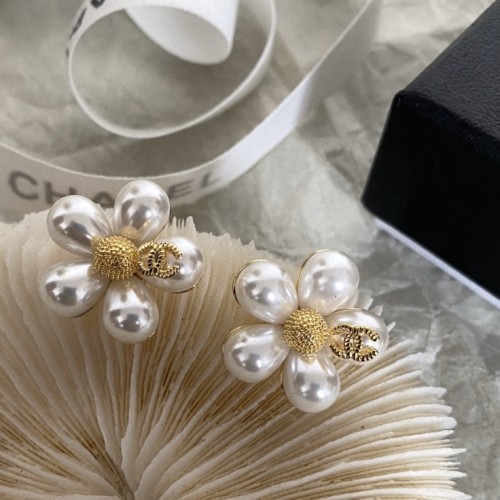 Chanel Luxury Womens Earrings