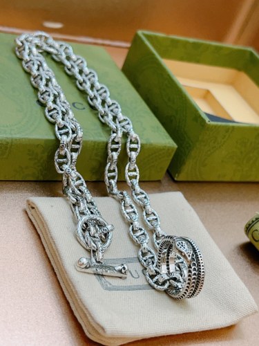 Gucci Luxury Men Womens Necklace