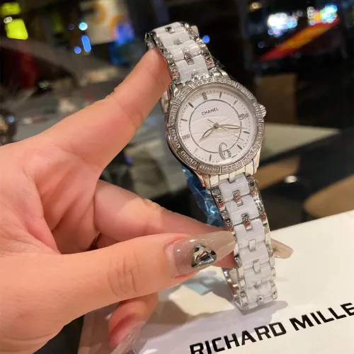 Chanel Womens Watch069