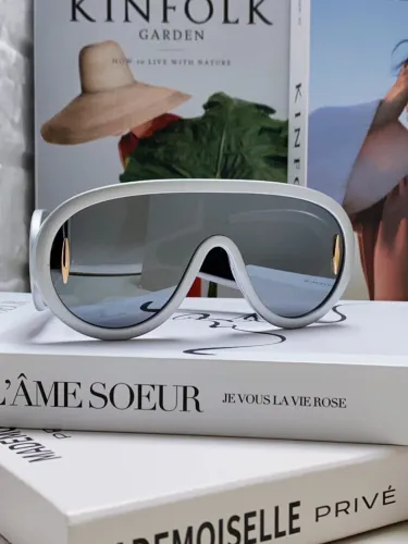 Loewe Sunglasses Luxury Brand Womens Sunglasses with Original Box  