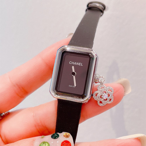 Chanel Womens Watch065