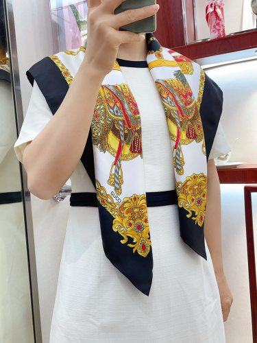 Gucci Scarves Womens Fashion Scarf051