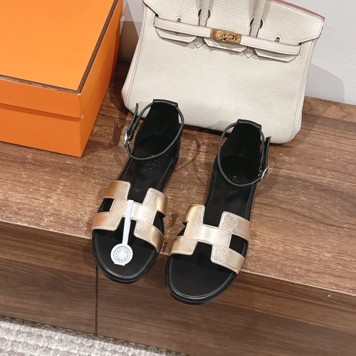 Hermes Womens Mens Unisex Shoes Extra Slippers Flat Sandals Casual Fashion Sandals Luxury Brand with Original Box Whatsapp 