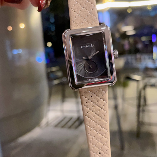Chanel Womens Watch014