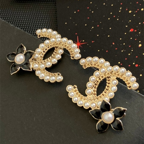Chanel Luxury Womens Earrings