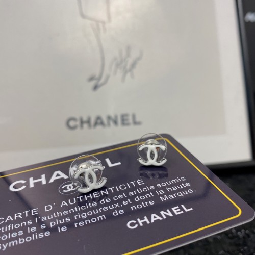 Chanel Luxury Womens Earrings