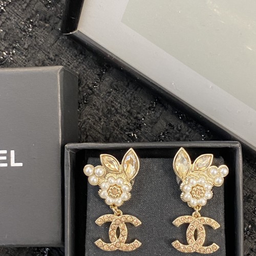Chanel Luxury Womens Earrings