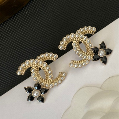 Chanel Luxury Womens Earrings