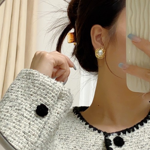 Chanel Luxury Womens Earrings