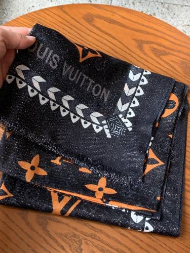Louis Vuitton Scarves Men Womens Fashion Scarf with Original Box   