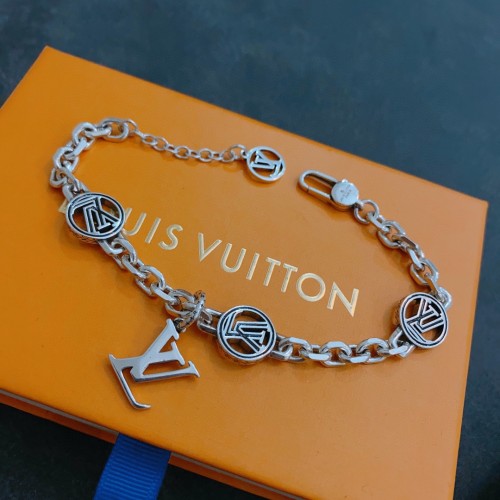 Louis Vuitton Luxury Men Womens Bracelet