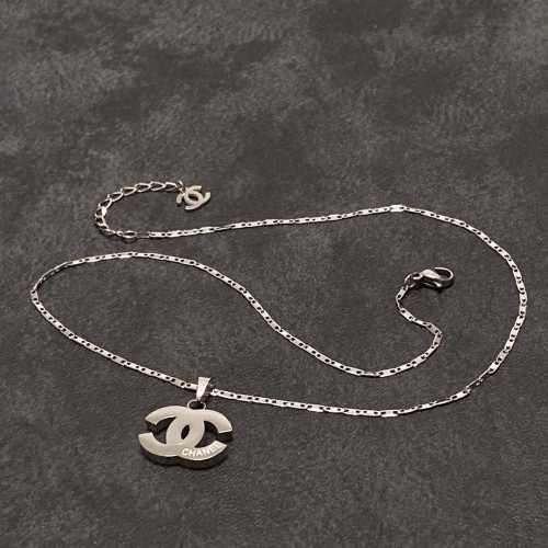 Chanel Luxury Womens Necklace