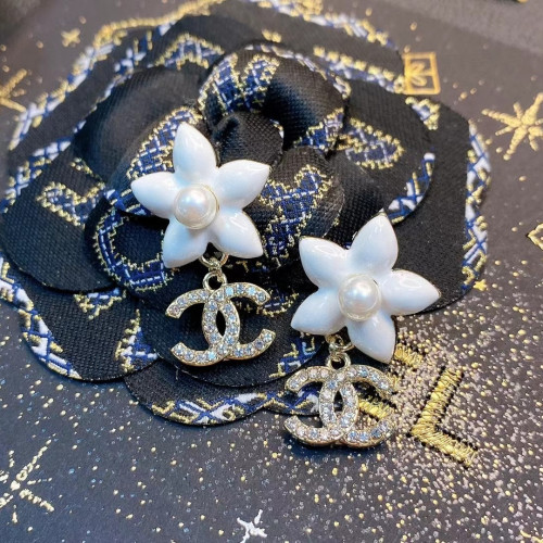 Chanel Luxury Womens Earrings