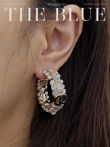 Chanel Luxury Womens Earrings